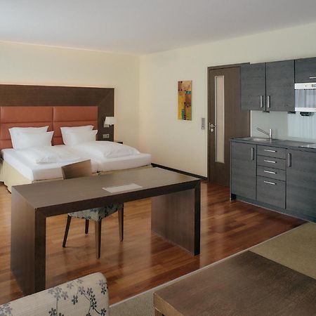 Aparthotel Am Golfclub Treudelberg ハンブルク エクステリア 写真