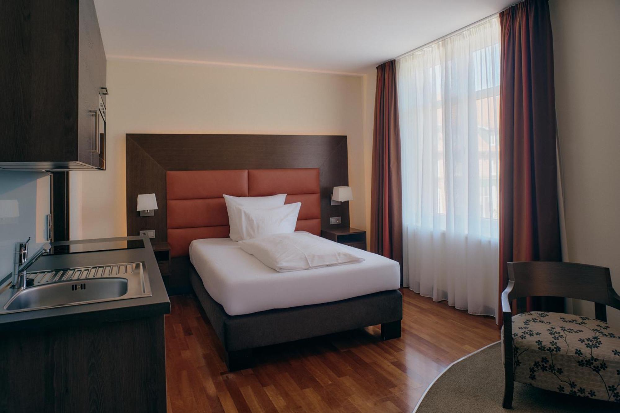 Aparthotel Am Golfclub Treudelberg ハンブルク エクステリア 写真