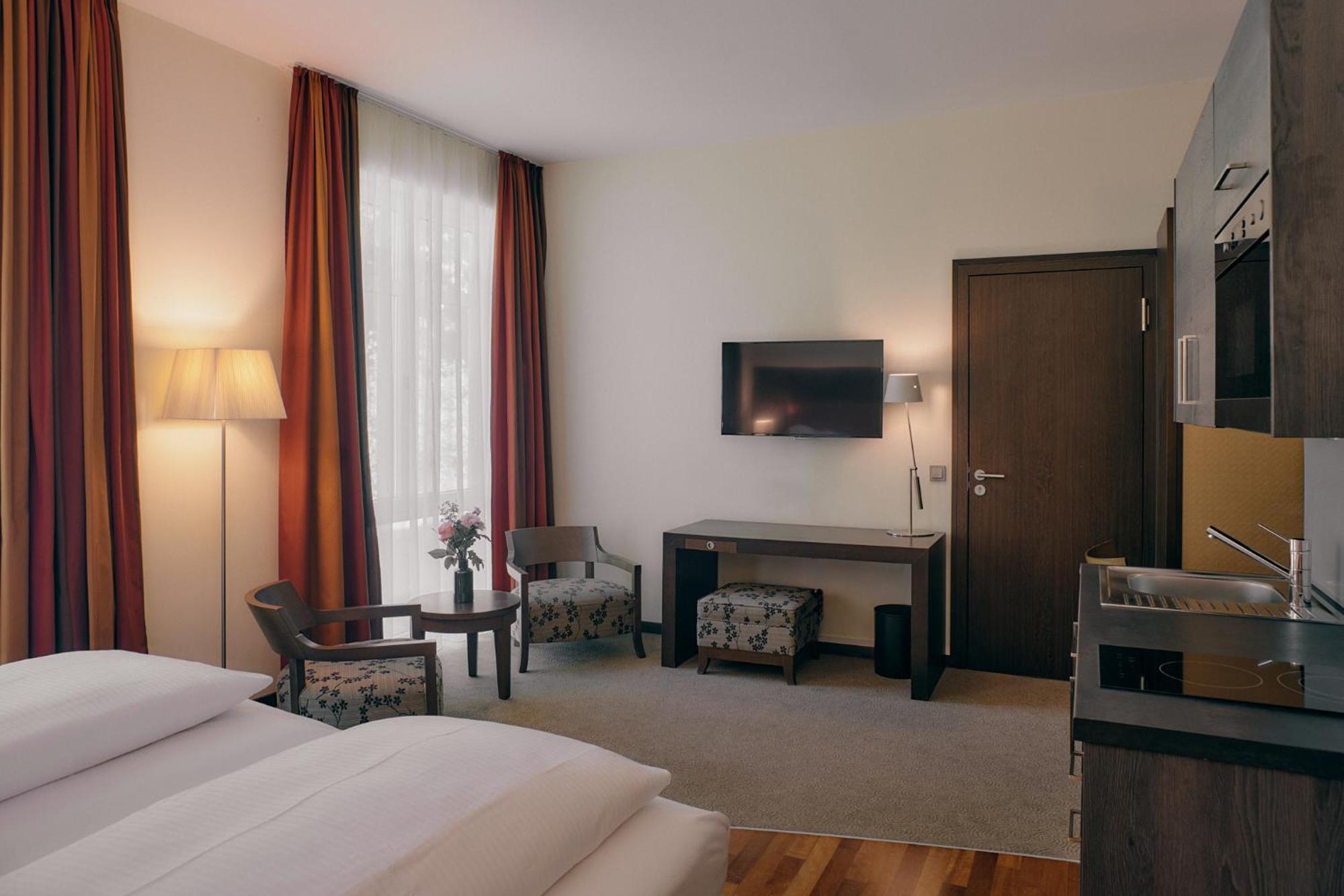 Aparthotel Am Golfclub Treudelberg ハンブルク エクステリア 写真