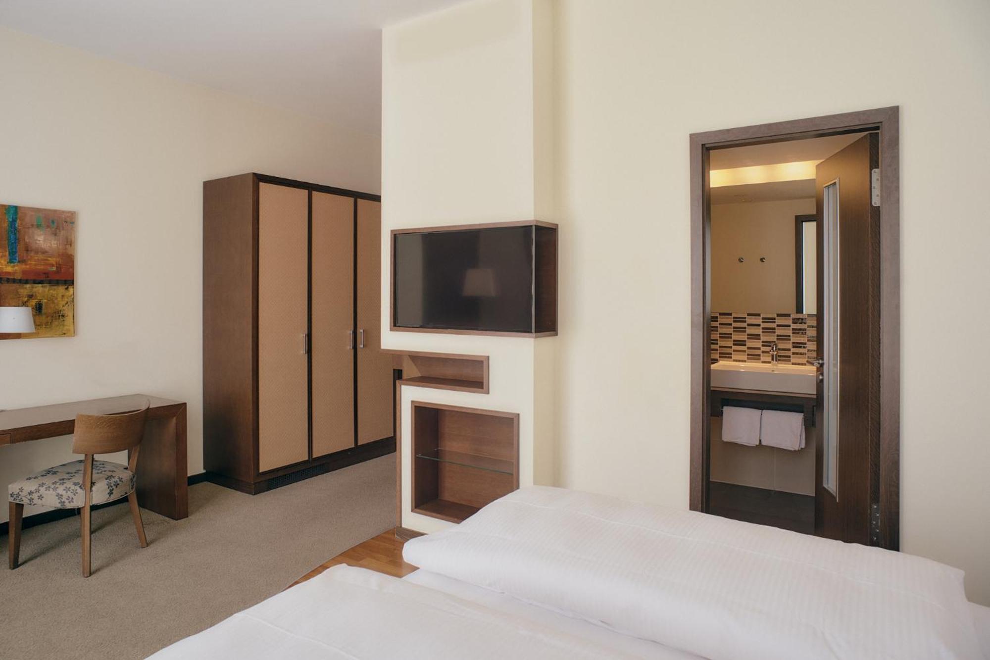 Aparthotel Am Golfclub Treudelberg ハンブルク エクステリア 写真